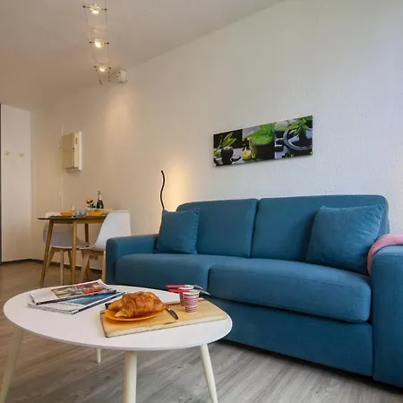 Apartment Sud - Triolet 105