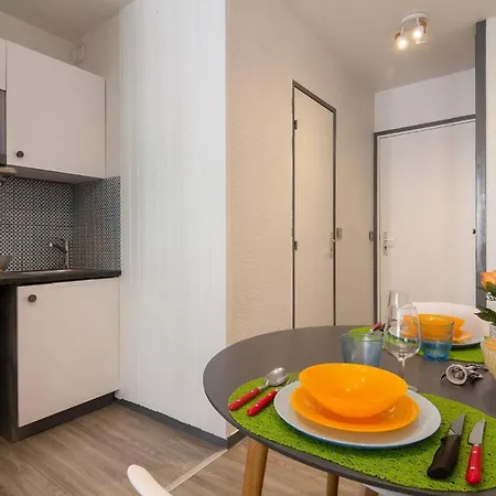 Sud - Triolet 105 Apartment